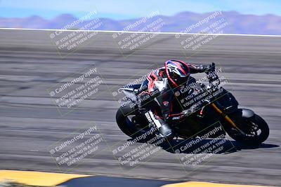 media/Mar-25-2024-Moto Forza (Mon) [[8d4319bd68]]/3-Intermediate Group/Session 3 (Bowl)/